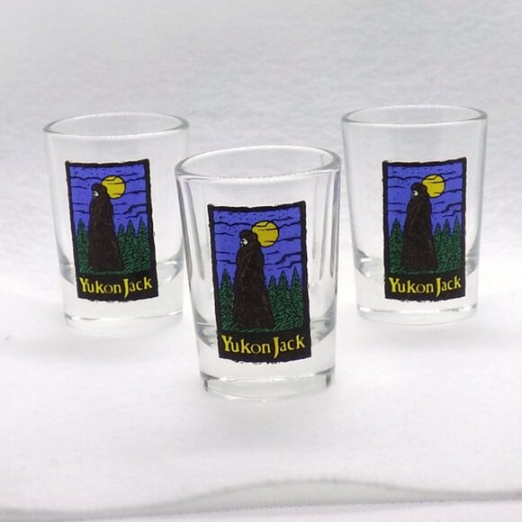 Yukon Jack Shot Glasses - set of 3 - Picture 1 of 4